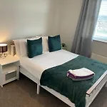 Tees Retreat Thornaby on Tees